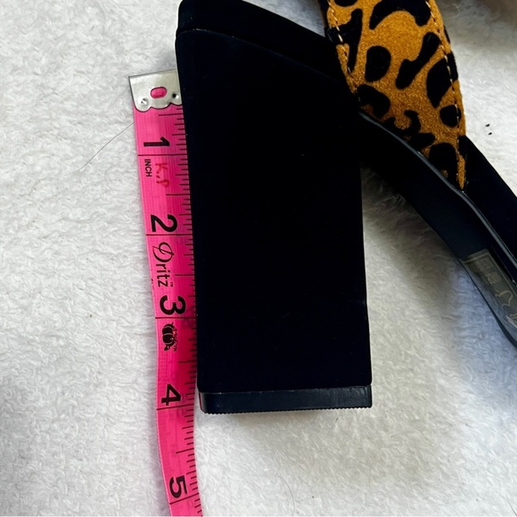 Qupid NWOB Leopard Print High Heel Sandal - Size 6 - Picture 10 of 11
